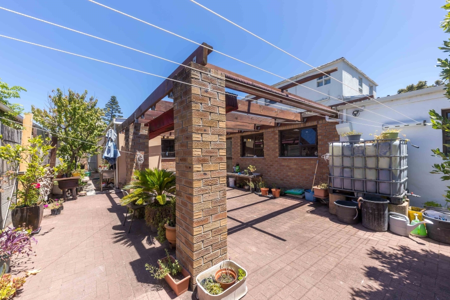 4 Bedroom Property for Sale in Athlone Western Cape